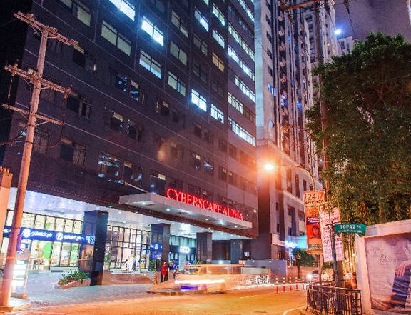 PEZA-registered Prime Office Space in Cyberscape Alpha, Pasig  Available Now