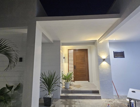 SALE: Newly Renovated Bungalow w/ Pool in Sindalan, San Fernando Pampanga