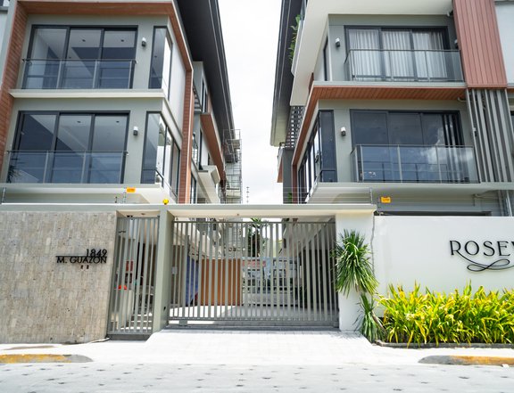 Contemporary Luxury  4BR Townhouse in Paco, Manilas Quiet Core