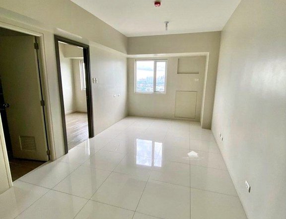 For Sale: Condo Unit in Mandaluyong City at Vista Shaw 2 Bedroom 2BR