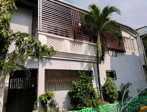 Pre-Owned 3-bedroom Single Attached House For Sale