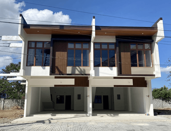 Idesia City Shophouse Dasmarinas, Cavite | Commercial Property for Sale in Cavite