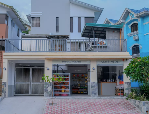 House & Commercial Property 4 Sale Prime Location near SBMA entrance.