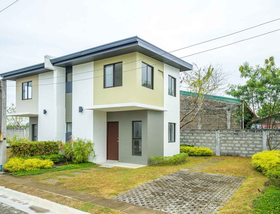 HOUSE & LOT | RFO | 3-BEDROOM Single Detached House in Amaia Scapes Trece Martires, Cavite