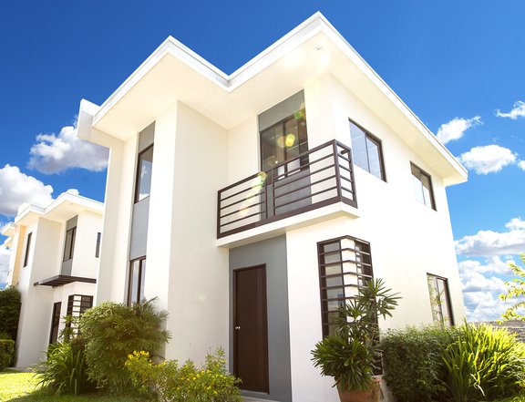 1-bedroom Duplex / Twin House For Sale in San Fernando Pampanga