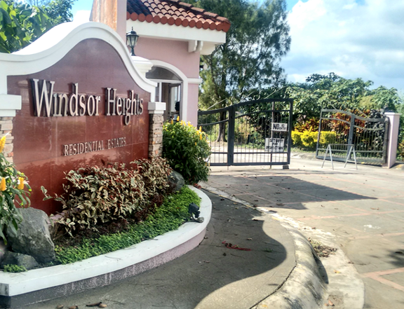 RESIDENTIAL LOT FOR SALE IN TAGAYTAY WINDSOR HEIGHTS