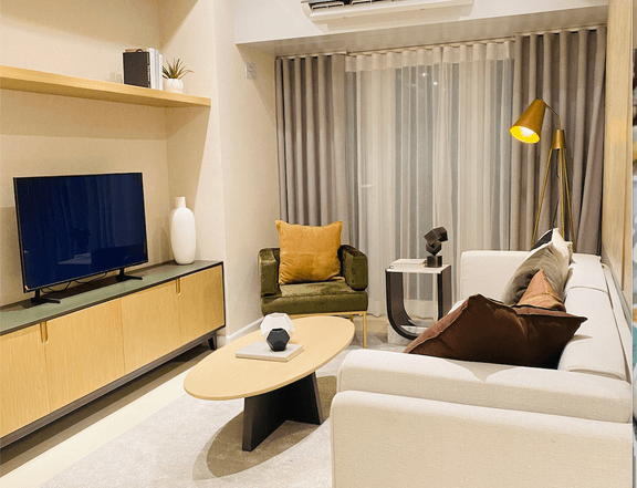 95 sqm 2 Bedroom with Balcony in Circuit Makati For Sale 60,000 Monthly