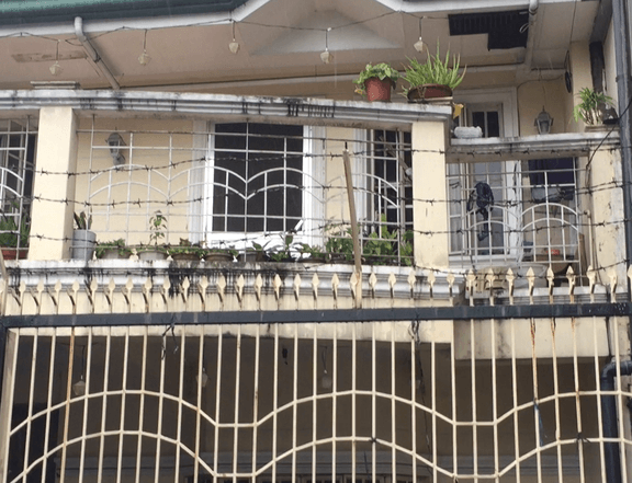 Pre-Owned 7-bedroom Flood Free Single Detached House For Sale in Quezon City