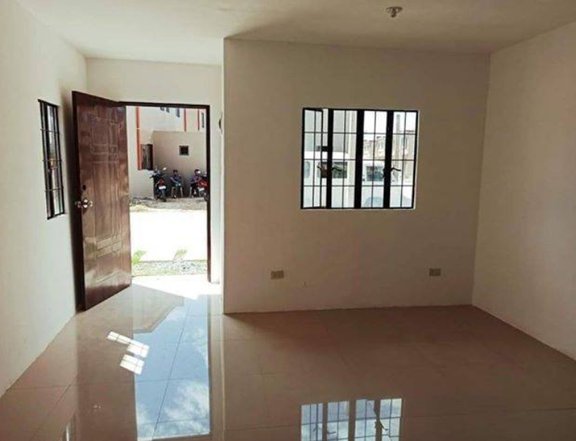 3-bedroom Duplex / Twin House For Sale in Cabanatuan Nueva Ecija