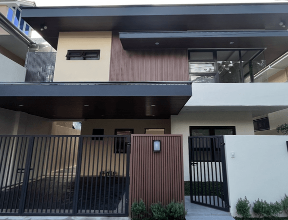 4-bedroom Brand New Modern House For Sale in Cittadella Executive Village Las Pinas Metro Manila