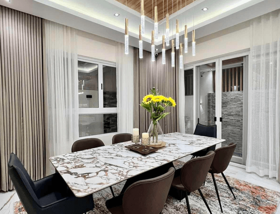 7-Bedroom House for Sale in Greenwoods Executive Village, Pasig City, Metro Manila