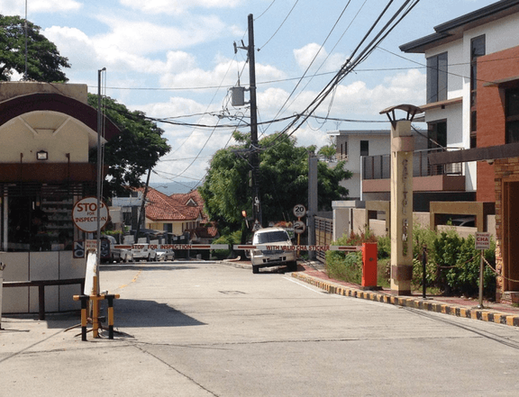 Vacant Lot For Sale In Capitol Homes Quezon City