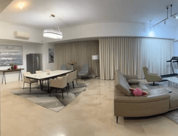 Luxury Suite Condo For Sale in  Grand Hyatt Residences , BGC