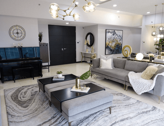 Luxury Suite Condo For Sale in  Grand Hyatt Residences , BGC