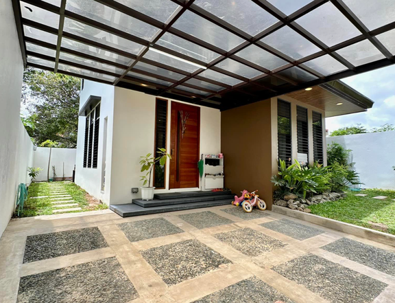 Modern Filipino 3-Bedroom House for Sale in South Peak by Fillinvest in San Pedro, Laguna