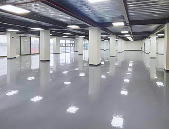 1,100/ sqm Office Space for Rent in Makati at Chino Roces