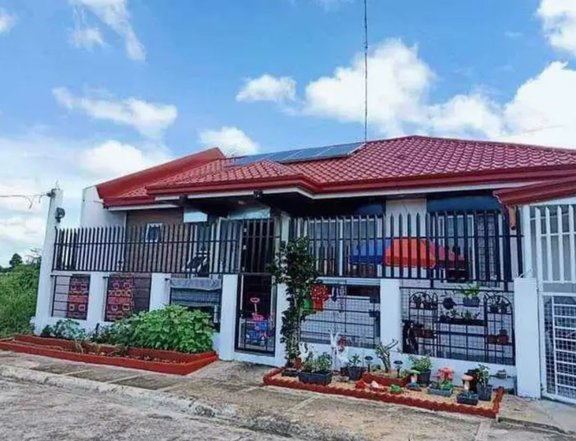 3-bedroom & With Swimming Pool Single Detached House For Sale in Naga Camarines Sur
