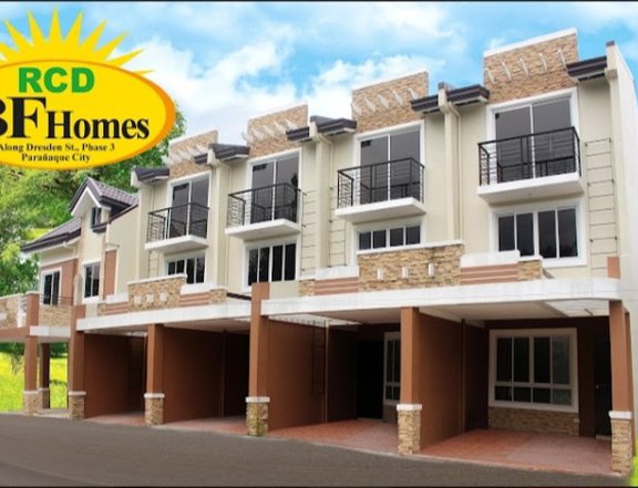 RFO 3 STOREY TOWNHOUSE FOR SALE IN BF HOMES PARARANAQUE