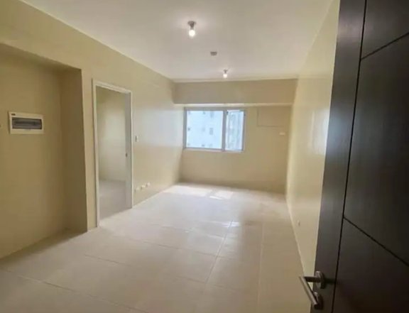Rent To Own Early Move In Promo 1-bedroom Condo For Sale in Pasay