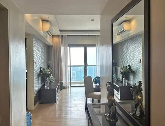 65.00 sqm 1-bedroom Condo For Rent in Mandaluyong Metro Manila