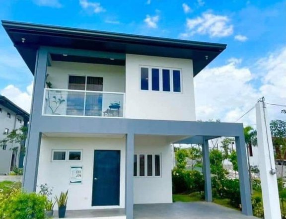Single Detached House For Sale in Idesia, Dasmarinas Cavite