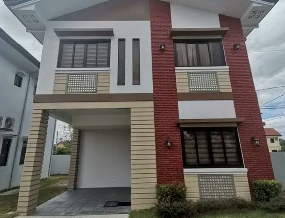 Accessible sa lahat Single Attached 3Bedrooms and 3toilet&Bath