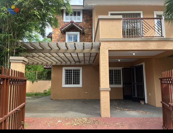 Pre-Owned 3-bedroom Single Detached House For Sale in Imus Cavite