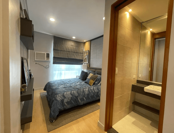 Luxury Townhouse with 3-bedrooms For Sale in Quezon City