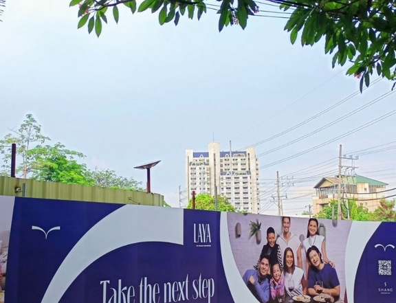 Live Near Ortigas: 1-BR Medium Condo For Sale at Laya by Shang (Pasig City)