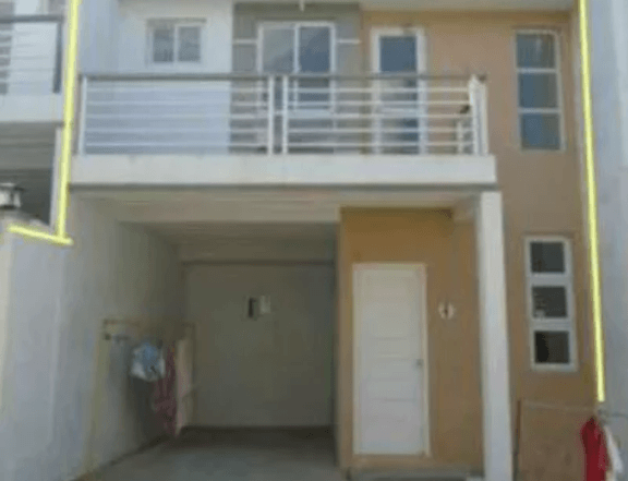 Villas Del Pueblo Subd in Batangas Buli Elementary School Sta. Teresita National HighSchool