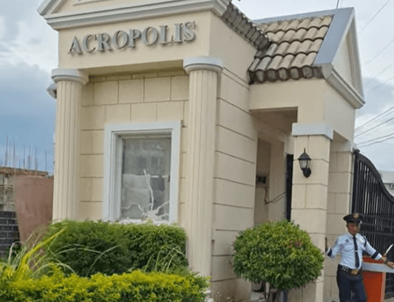 Acropolis Iloilo:Sta. Lucia lot-only development with clubhouse, wide roads, and convenient location