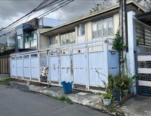 LOT FOR SALE (Dilapidated House) Better Living Subd.