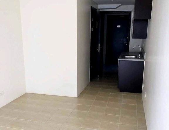 Ready For Occupancy 22.50 sqm Studio Residential Condo For Sale in Pasig