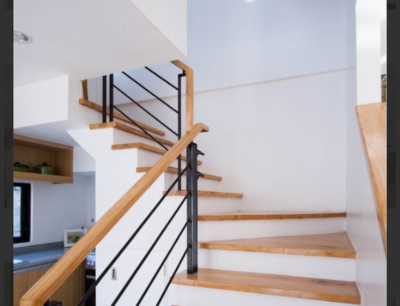 Ready for occupancy 2storey house and lot @Minglanilla cebu