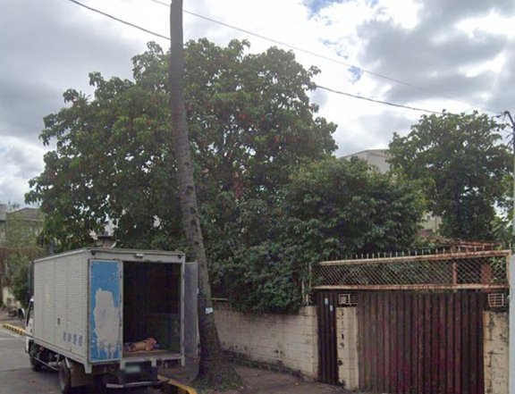 Pre-Owned 3-bedroom Single Detached House For Sale in Quezon City