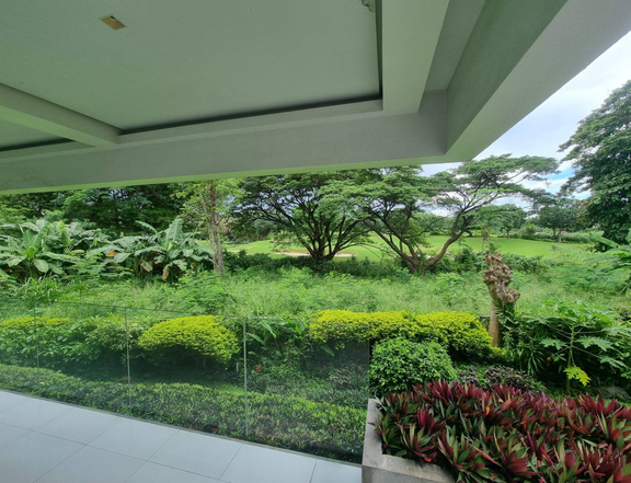 Expansive 5-Bedroom Prime Corner Property in Ayala Alabang Village, Muntinlupa