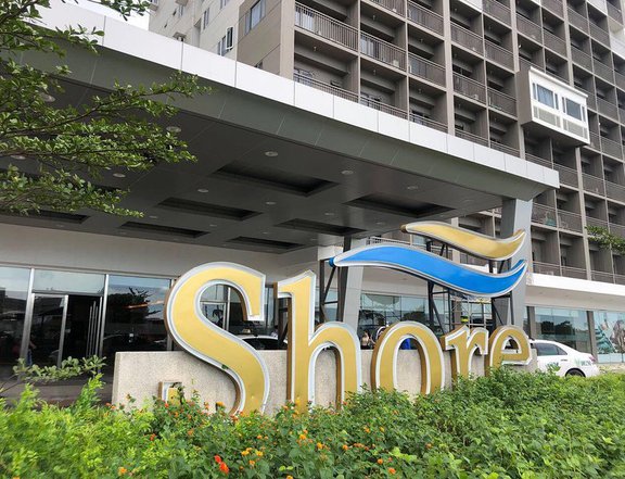 Low Rent - 1BR Condo at Shore Residence MOA Complex