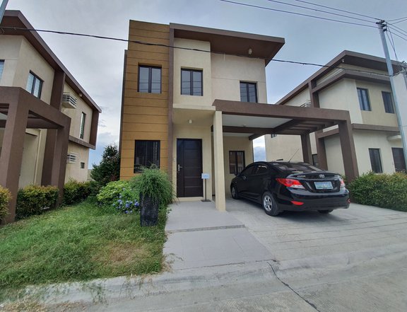 Solviento Villas Single Detached House for sale in Molino Blvd Cavite