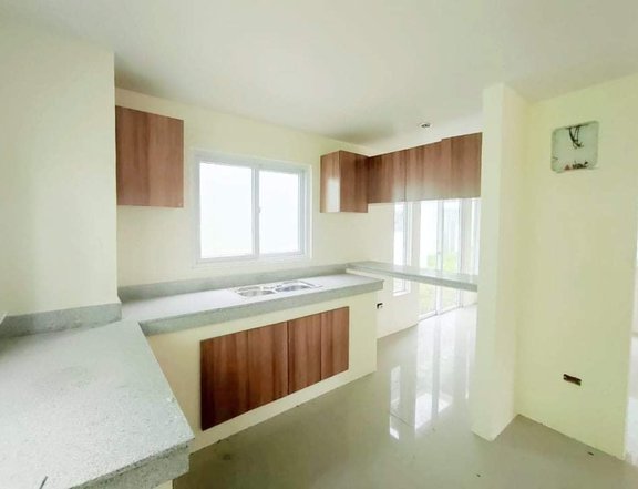 4 BR Expandable SPRING Model at Timog Residences in Angeles City