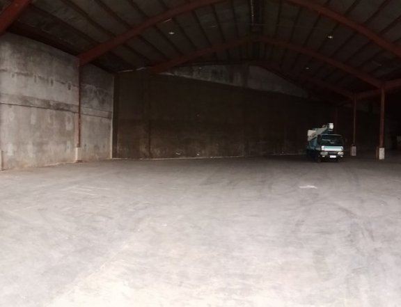 1336 square meter Warehouse for rent in Santa Rosa Laguna