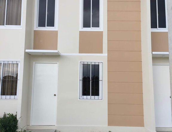 Pre-selling 2 bedroom Townhouse for Sale near Marquee Mall