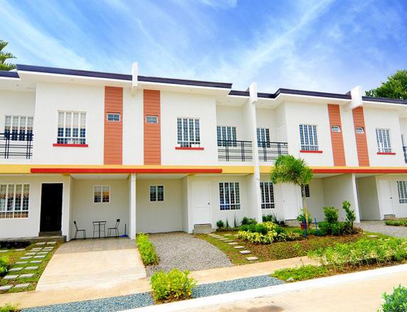 3-bedroom House and Lot Azumi Townhouse Inner For Sale in Suntrust Sentosa, Calamba Laguna