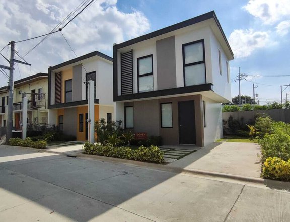 3-bedroom Single Attached House For Sale in Tanza Cavite