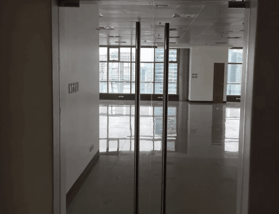 Office Space Lease Rent Fitted BGC Taguig City 1173 sqm