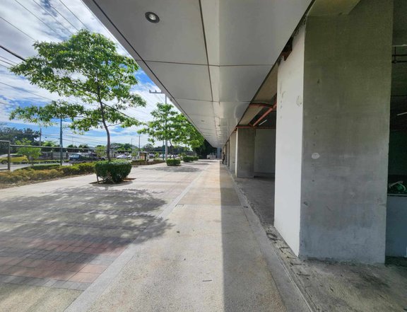 For Rent Lease Ground Floor Mckinley Taguig City 1300 sqm
