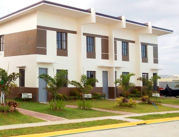 3BR 2-storey Townhouse For Sale in Istana Tanza Cavite