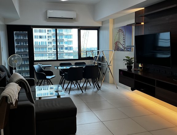 65 sam fully furnished 1 bedroom condo with parking in icon plaza bgc