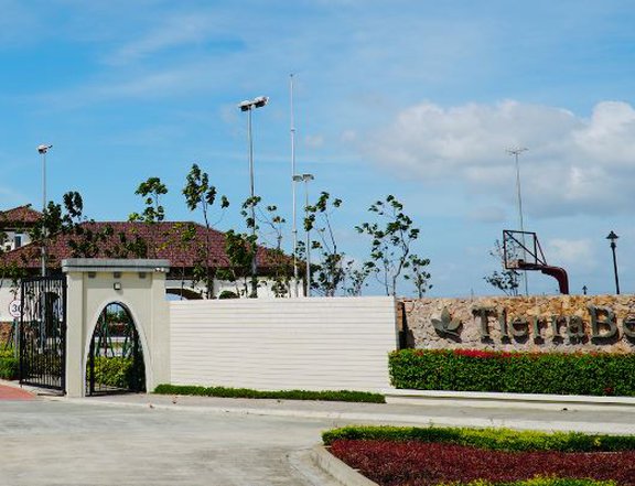 302 sqm Residential Lot For Sale in Santa Rosa Laguna