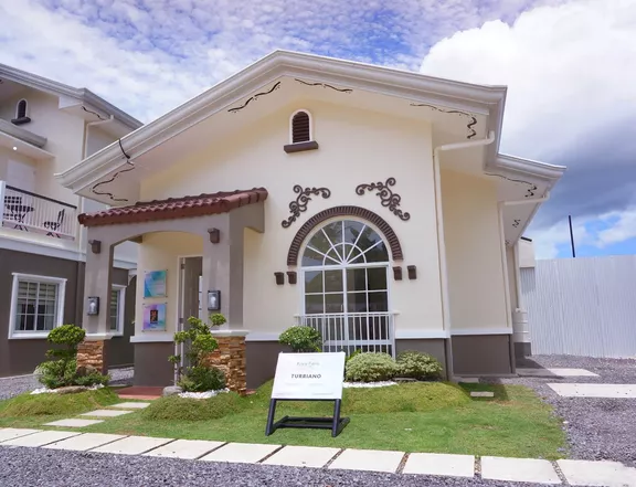 Pre-Selling 3-bedroom Single Detached House For Sale in Toledo Cebu