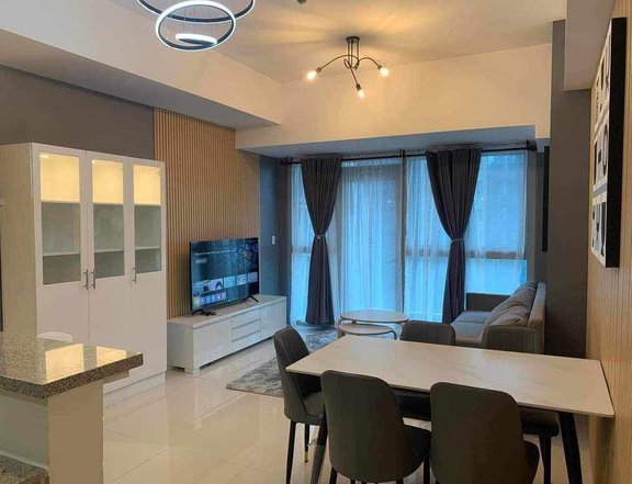 2BR FOR RENT IN UPTOWN PARKSUITES T2, BGC